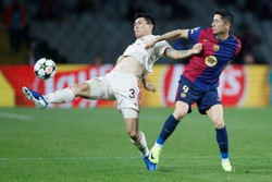 Lewandowski i Raphinha podzielili się golami. Barcelona upokorzyła Bayern w Lidze Mistrzów