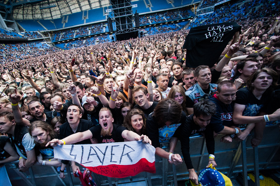 Publiczność na koncercie Iron Maiden w Poznaniu