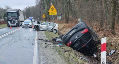 Śmiertelny wypadek w Piątkowcu. 85-latek nie żyje, trzy osoby w szpitalu