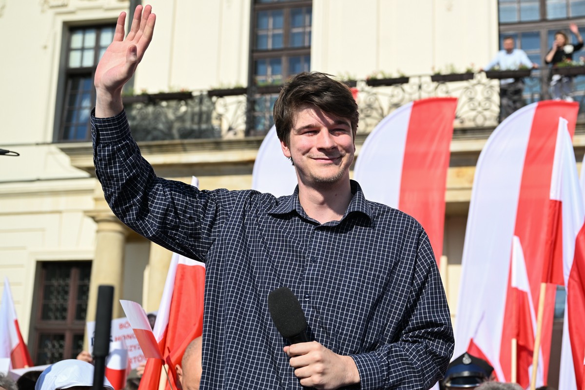 Daniel Nawrocki z kolegami założył redakcję. W Polska Press zasłynął kontrowersyjnym wywiadem