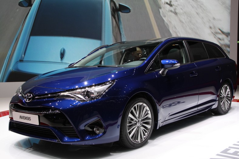 Toyota Avensis (Genewa 2015)