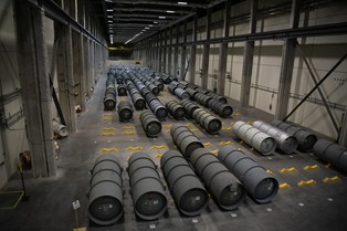 Uran najdroższy od 16 lat. Co się dzieje?