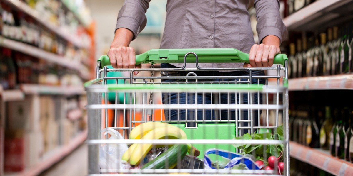 Od lipca za część produktów spożywczych powinniśmy zapłacić mniej