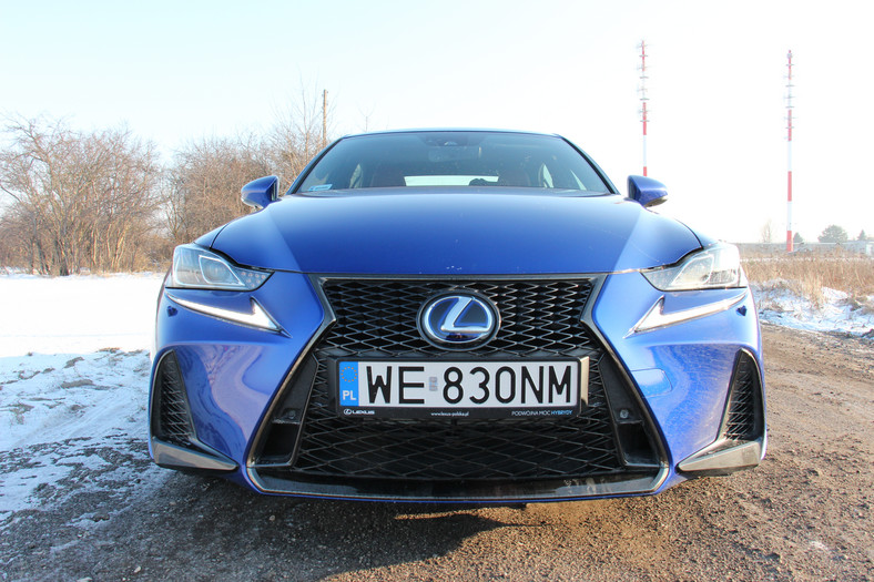 Lexus IS 300h