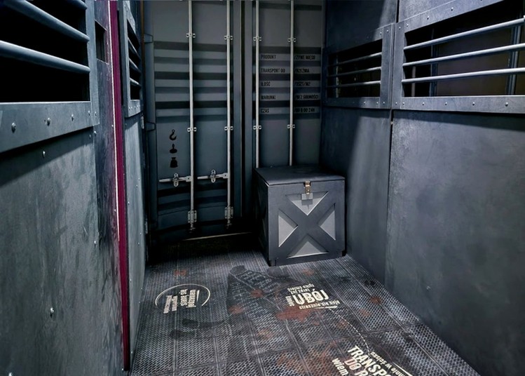Nowy Escape Room Warszawa świnski los 4.jpg