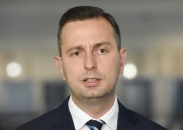 Sejmowa komisja poparła projekt PSL ws. zmiany czasu