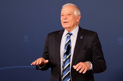 Borrell w Warszawie: Teraz to jasne, że Ukraina zasługuje na wejście do UE