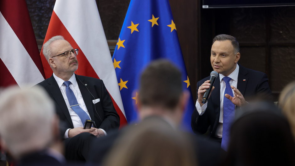 Egils Levits i Andrzej Duda podczas spotkania w Rydze (2 lutego 2023 r.)
