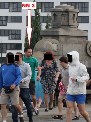 Zamieszki na Euro 2012 w Warszawie. Policja szuka kiboli