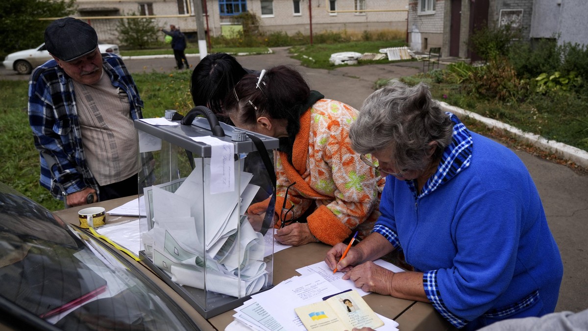 Pseudoreferendum zorganizowane w regionie Doniecka. 