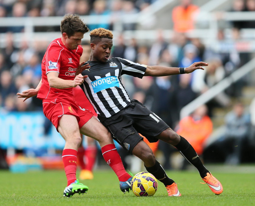 Rolando Aarons wpadł w tarapty. Gracz Newcastle United trafił do aresztu po bójce w nocnym klubie