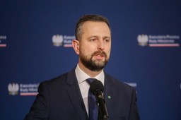 Pierwsze posiedzenie zespołu ds. Funduszu Kościelnego. Kosiniak-Kamysz podał termin