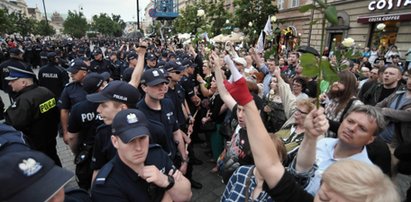 Legendarni opozycjoniści będą blokować miesięcznicę?!