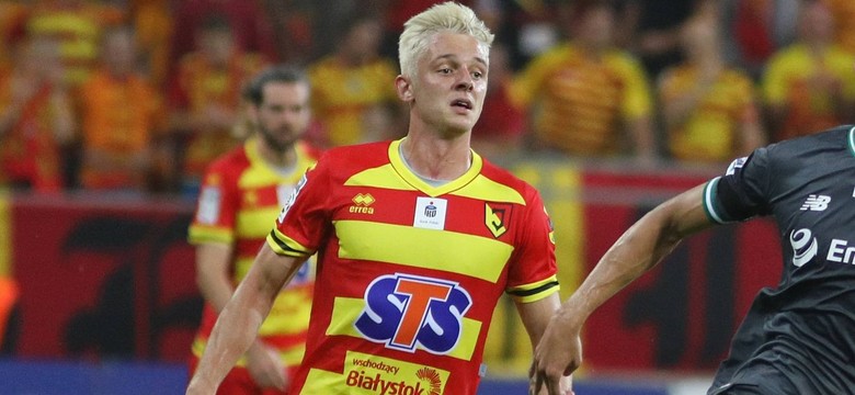 Gromy na piłkarza Jagiellonii Białystok. "To nawet śmieszne, kiedy kobiety zaczynają mówić o piłce nożnej"