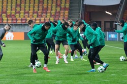 Legia i Jagiellonia grają 1/8 finału Ligi Konferencji. Co im zapewni bezpośredni awans?