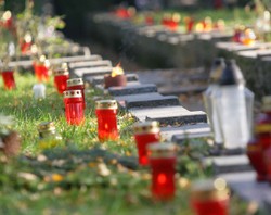 Pogrzeb komunistycznego generała. MON jednak nie przyznał honorowej asysty