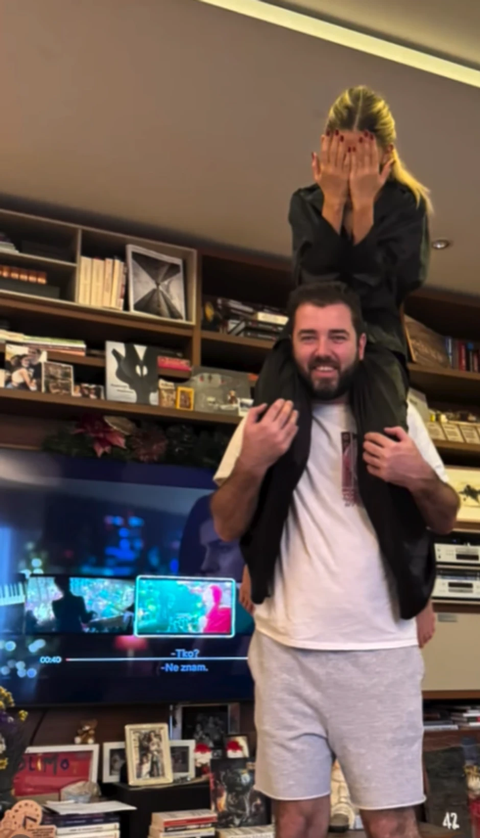 Stan iz kojeg iseljavaju Čedu Jovanovića i Acu Kosa