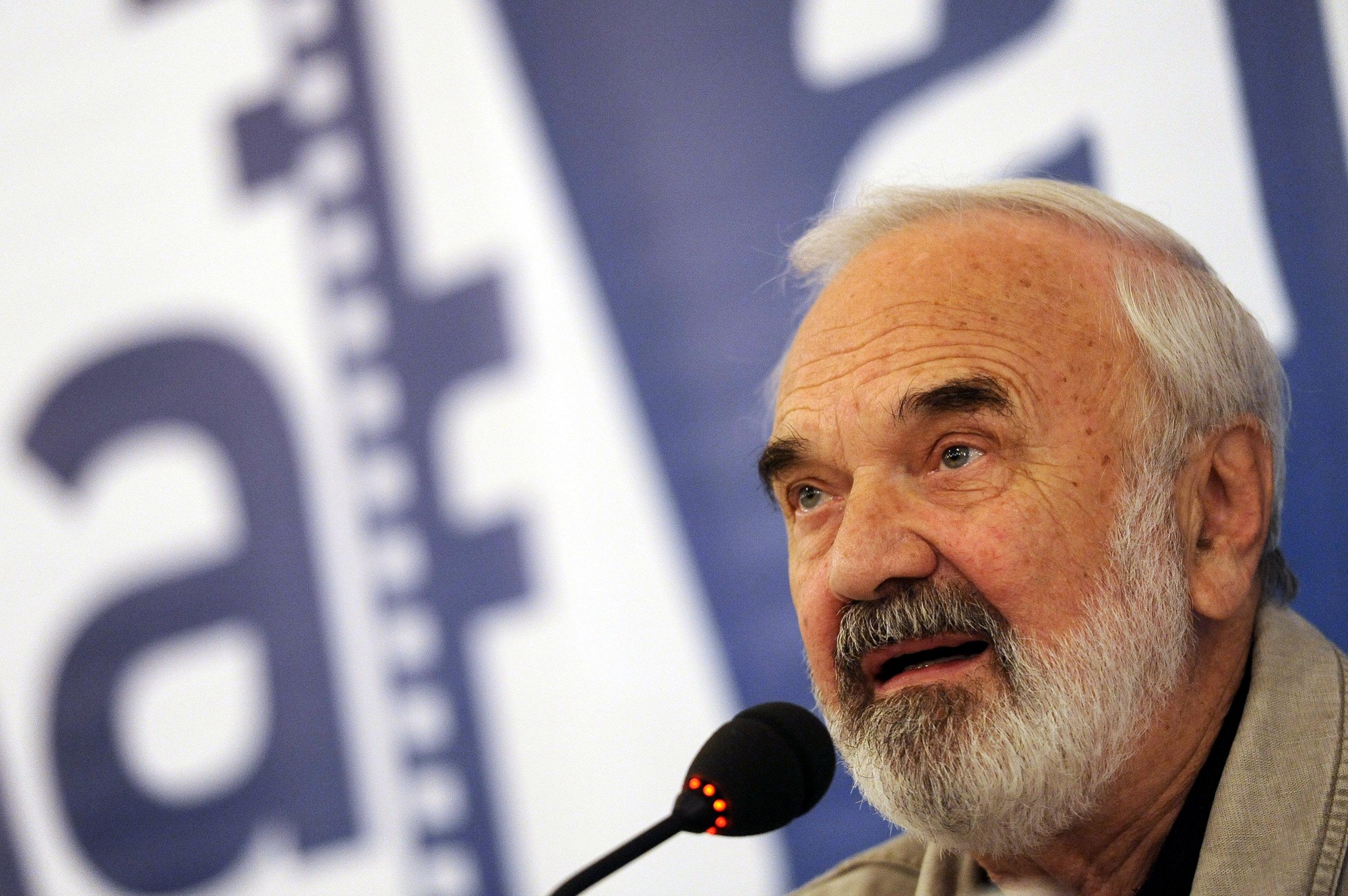 Český herec a scenárista Zdeněk Svěrák. 