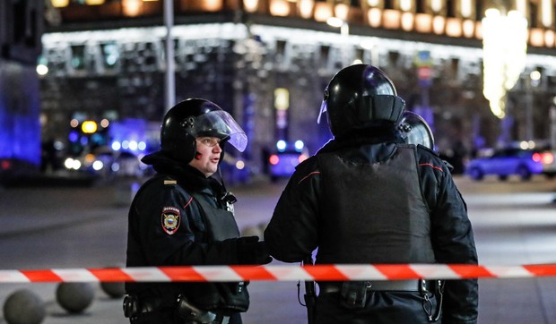 Ruska policija ispred sedišta FSB