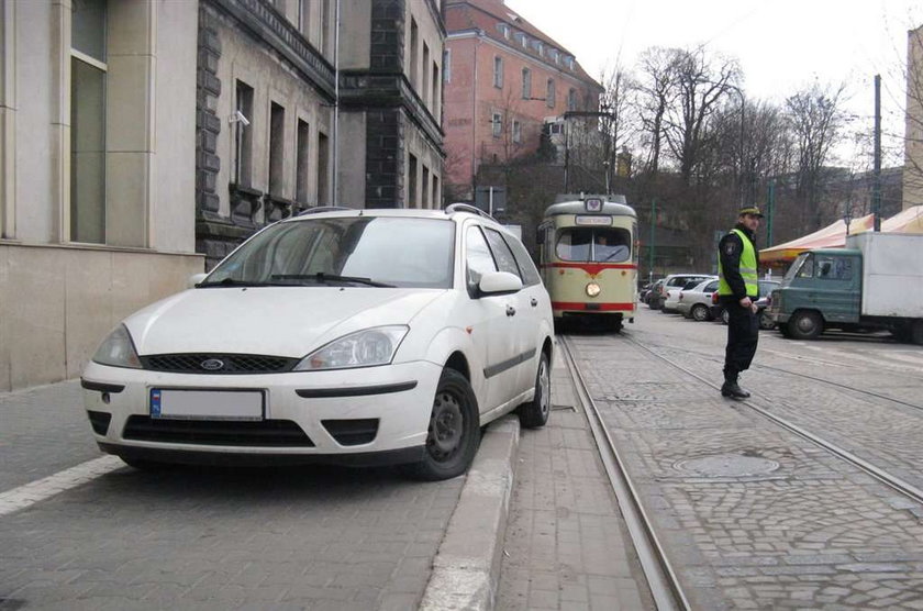 Nie blokuj torów, bo stracisz majątek