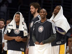 Liga NBA: Phil Jackson może znów prowadzić Los Angeles Lakers