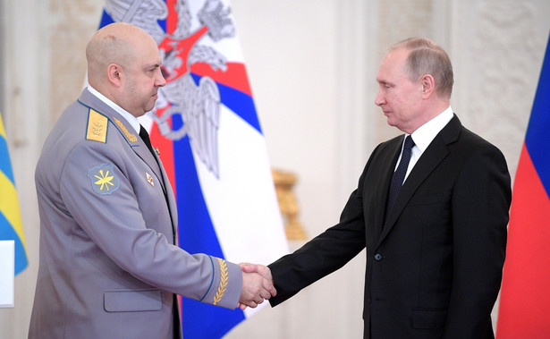 Siergiej Surowikin i Władimir Putin
