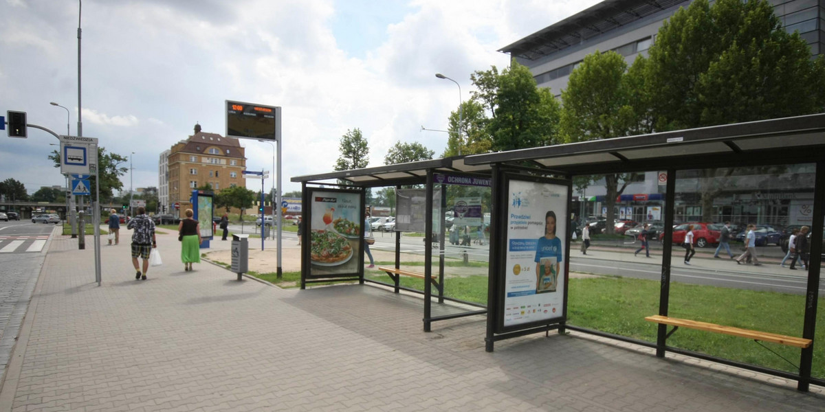 Elektroniczne tablice na przystankach MPK we Wrocławiu