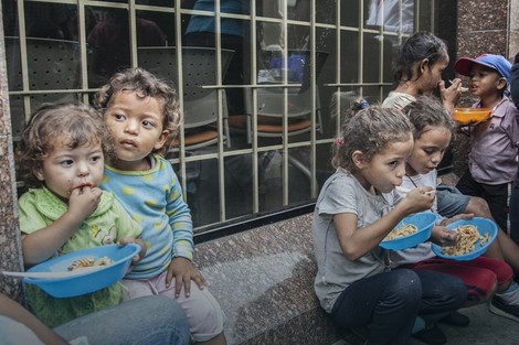 Ishrana je osiromašena vitaminima i proteinima