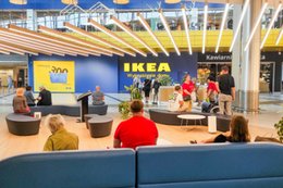 Ikea obniża ceny połowy produktów