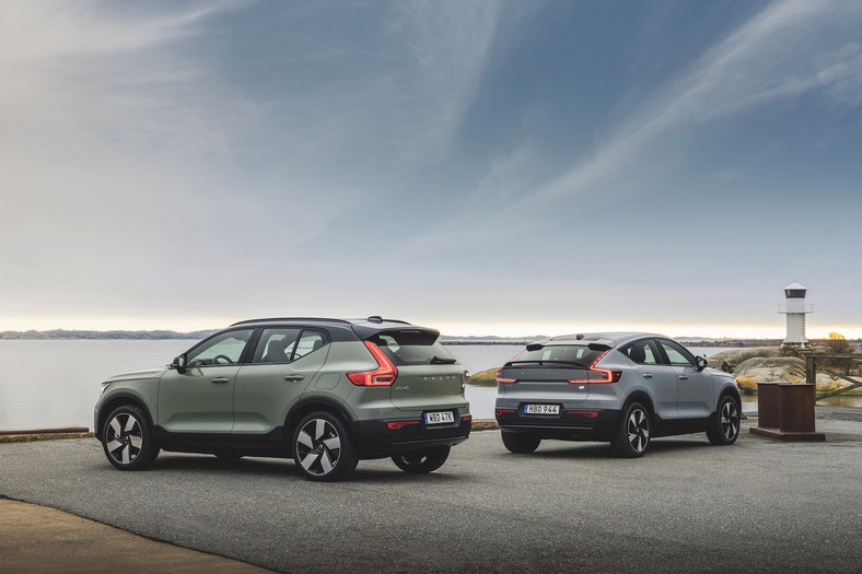 Volvo XC40 i C40