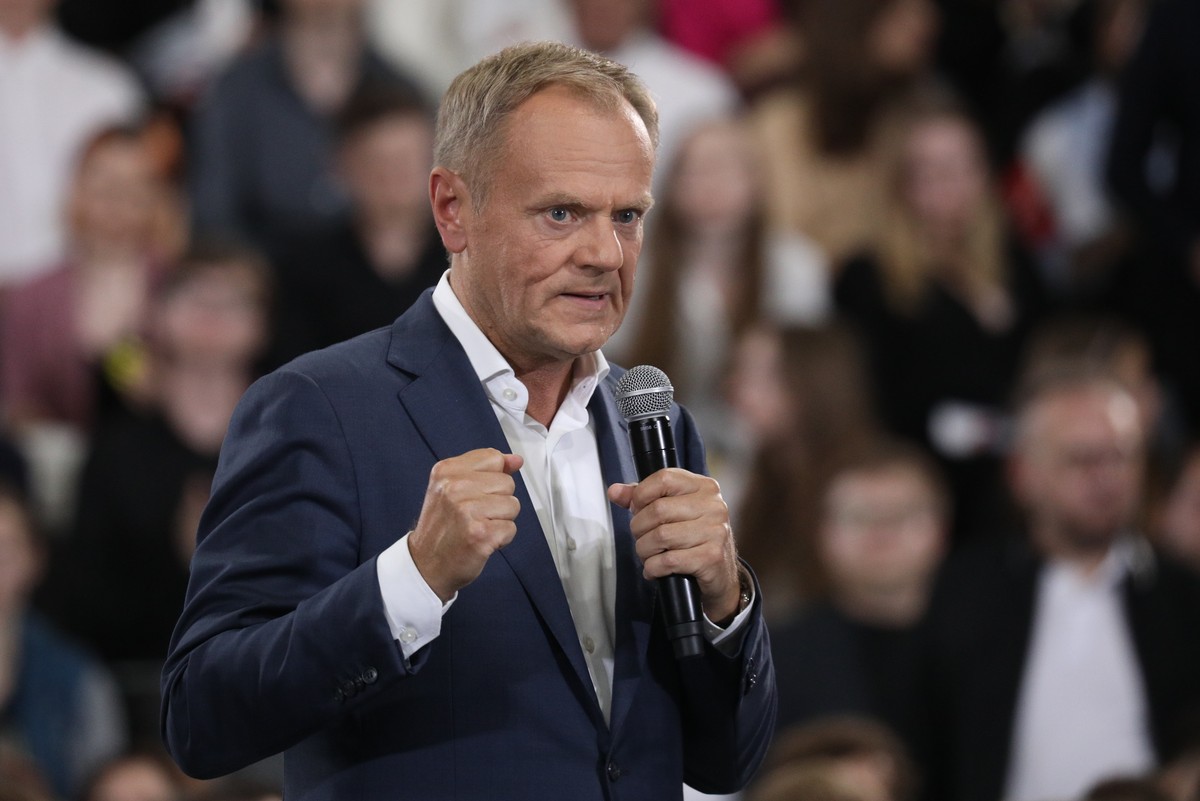 Afera KPO. Polacy widzą zagrożenie dla rządu Donalda Tuska [SONDAŻ]
