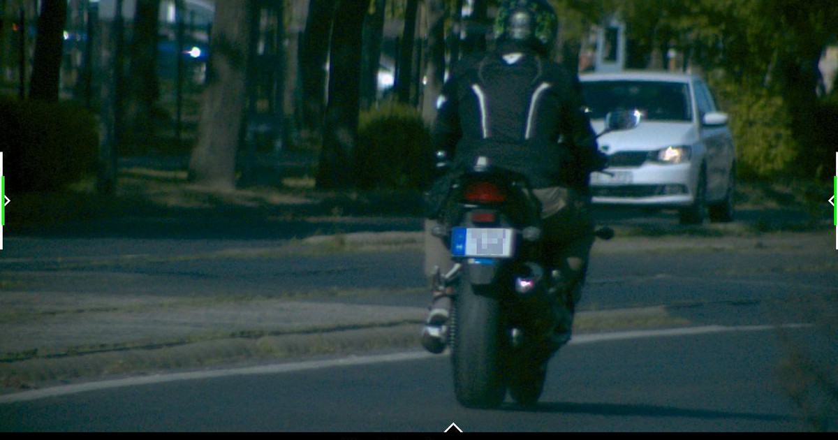 Vitatja a gyorshajtás miatt kiszabott közel 400 ezres bírságot a péceli motoros: döbbenetes jogi útvesztőbe keveredett