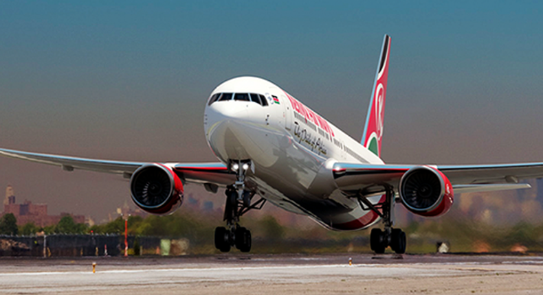 KQ Plane landing