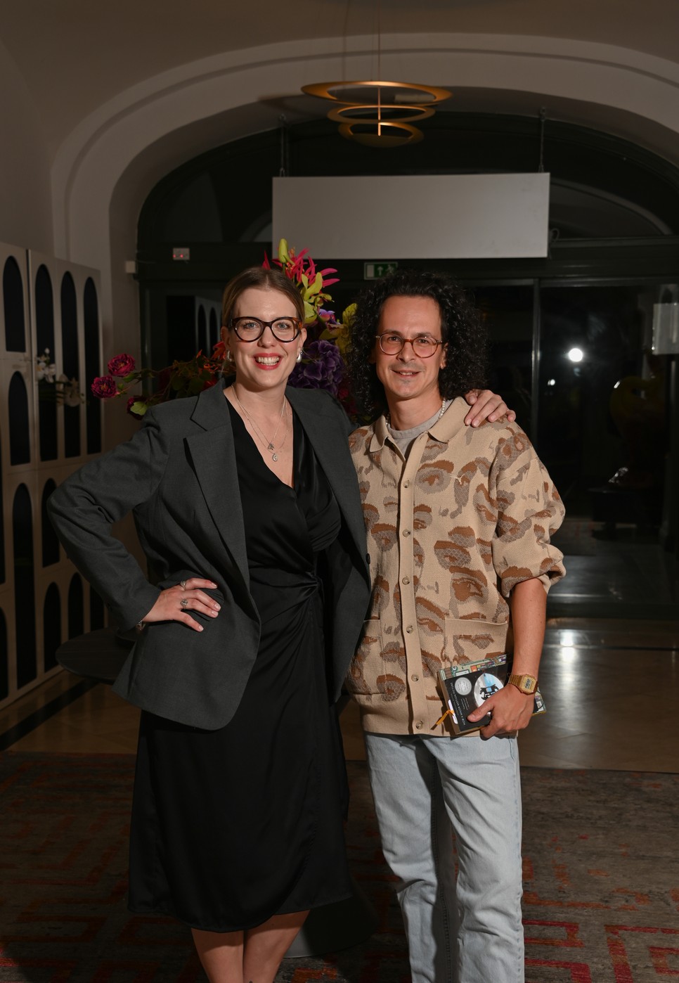 Ott Anna és Molnár Karesz beszélgetése az Anna Grand Lounge Bárjában