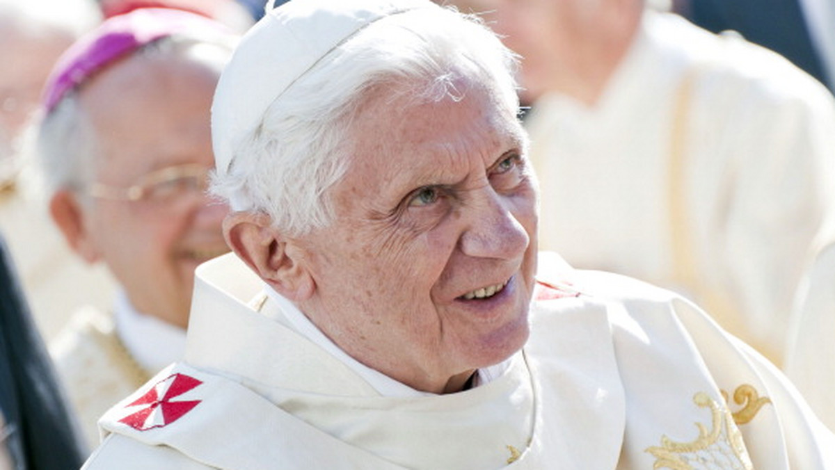 11 października 2012 r., w pięćdziesiątą rocznicę otwarcia Soboru Watykańskiego II, rozpocznie się Rok Wiary. Mówi o tym ogłoszony wczoraj w Watykanie przez Benedykta XVI List apostolski w formie motu proprio "Portam fidei".