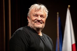 50 Cent "pożyczył" fragment utworu Budki Suflera. Krzysztof Cugowski zdradza, ile na tym zarobił