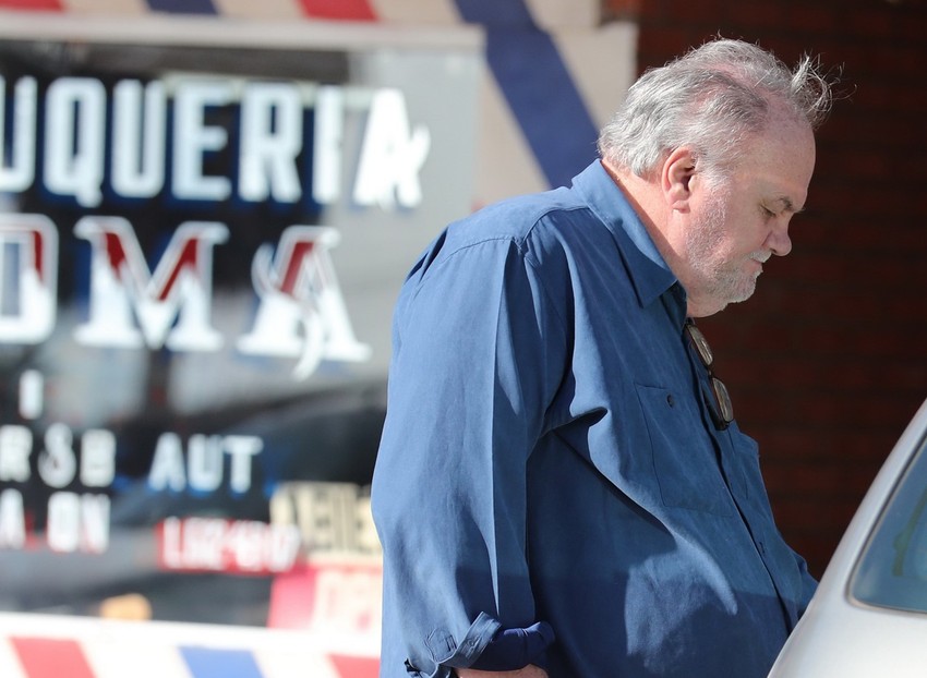 Propustio ćerkino venčanje zbog navodne operacije