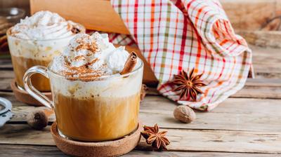 Ha ősz, akkor sütőtökszezon: készíts igazi pumpkin spiced lattét otthon! - kiskegyed.hu