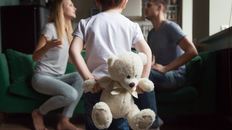 Mama i tata mieszkają osobno. Jak wygląda życie dzieci w rodzinie patchworkowej?