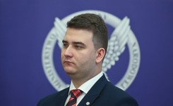 Tyci, tyci Misiewicze: Sprzątaczka po znajomości, czyli nepotyzm w samorządach