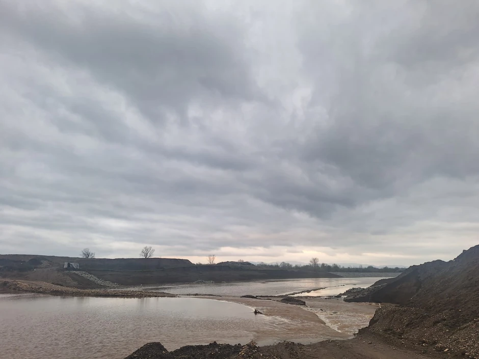 Zapadna Morava probila nasip