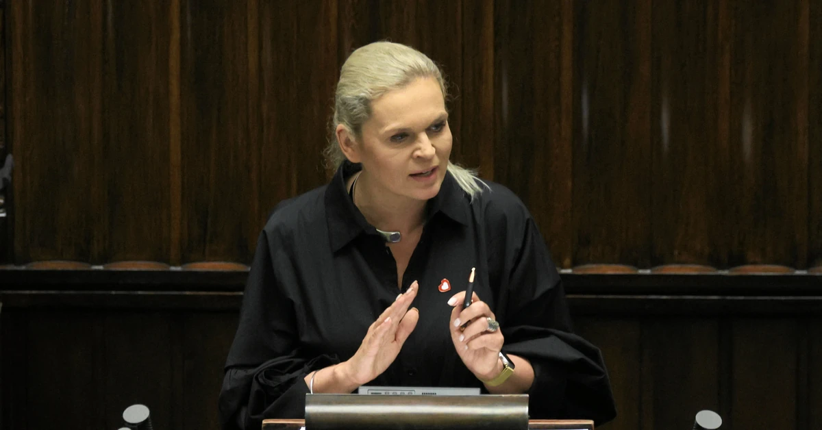 Podwyżki dla nauczycieli. Jest odpowiedź MEN na dwa najważniejsze postulaty związkowców