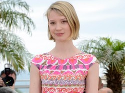 Mia Wasikowska po Cannes rusza na pustynię