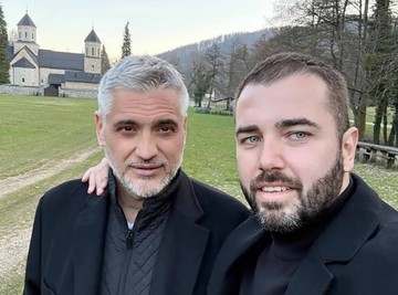 ŠOK UOČI USKRSA U DOMU ČEDE JOVANOVIĆA! Otkrio preko čega Kosu nikako ne može da pređe: "IZGUBIO, ŽAO MI JE" (VIDEO)