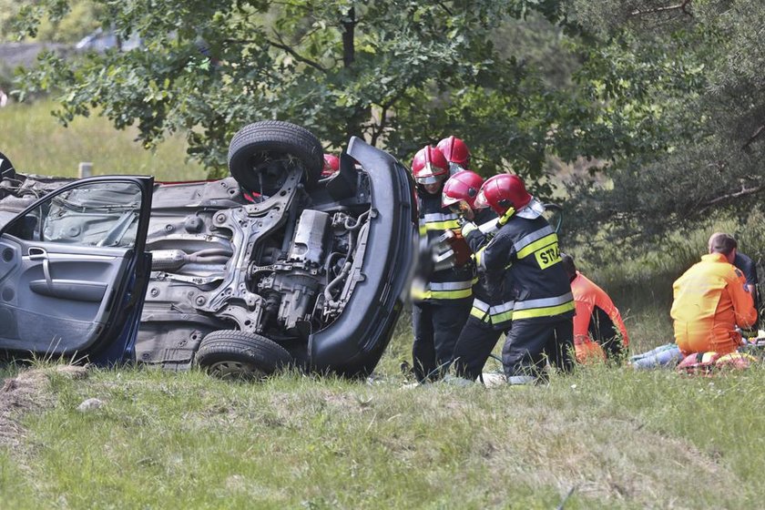 Tragedia pod Zieloną Górą. Zginęły dwie młode dziewczyny