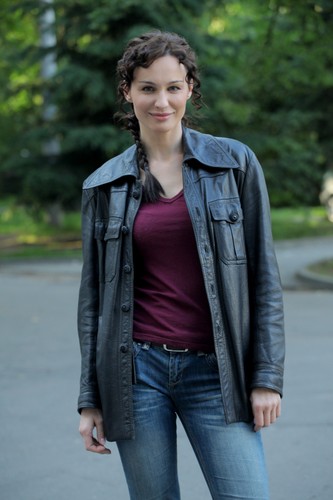 Maja Hirsch - Na krawędzi