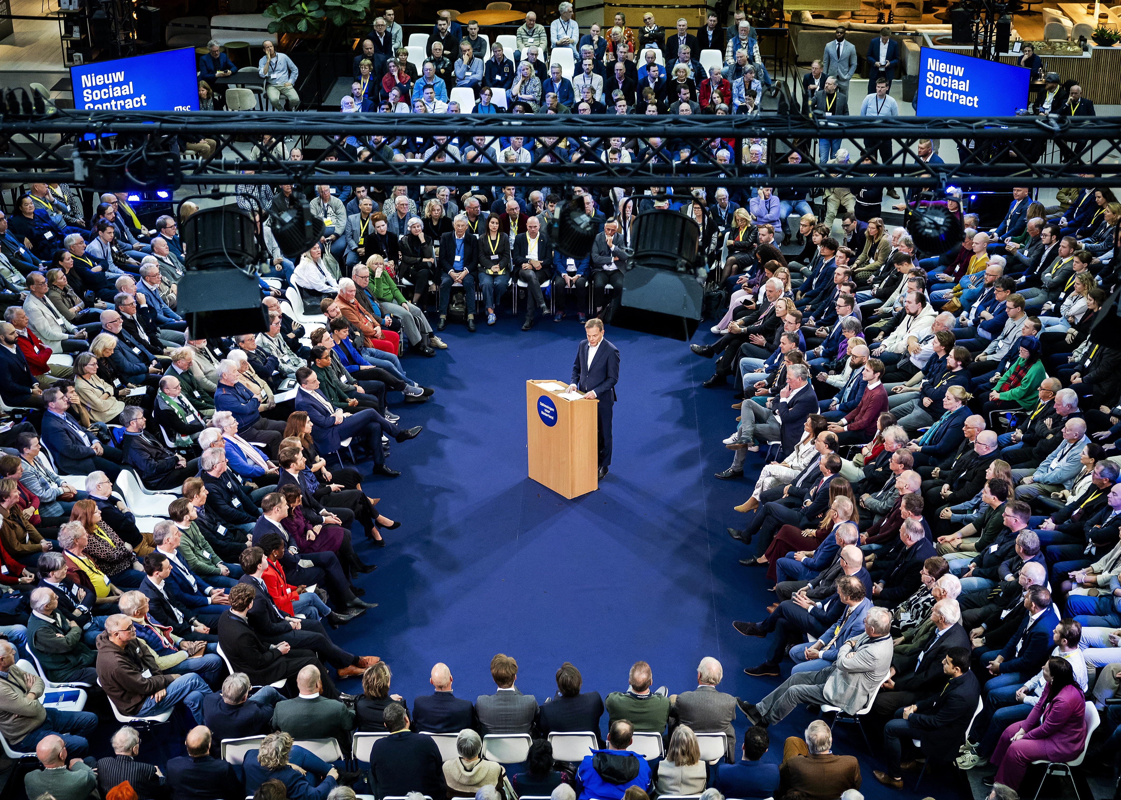 NSC verliest alle 20 zetels volgens exitpoll - dramatische val Omtzigt-partij