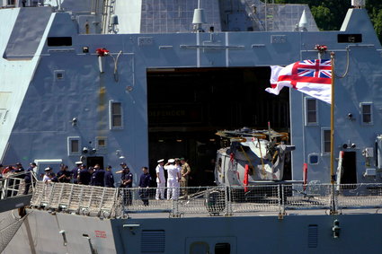 Rosjanie twierdzą, że ostrzelali brytyjski okręt, Anglicy zaprzeczają. Sprawa rozbija się o Krym