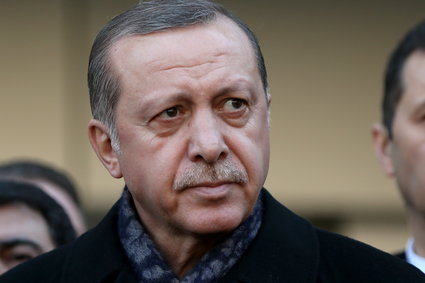 Turcy przyznali prezydentowi większą władzę. Protesty w Stambule