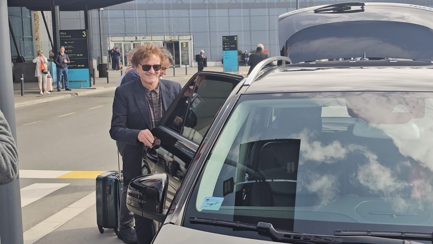 Goran Bregović, aerodrom